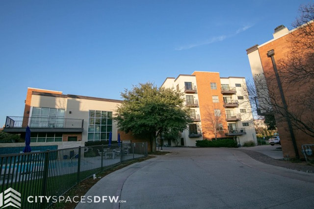 So7 and ArtHouse Flats